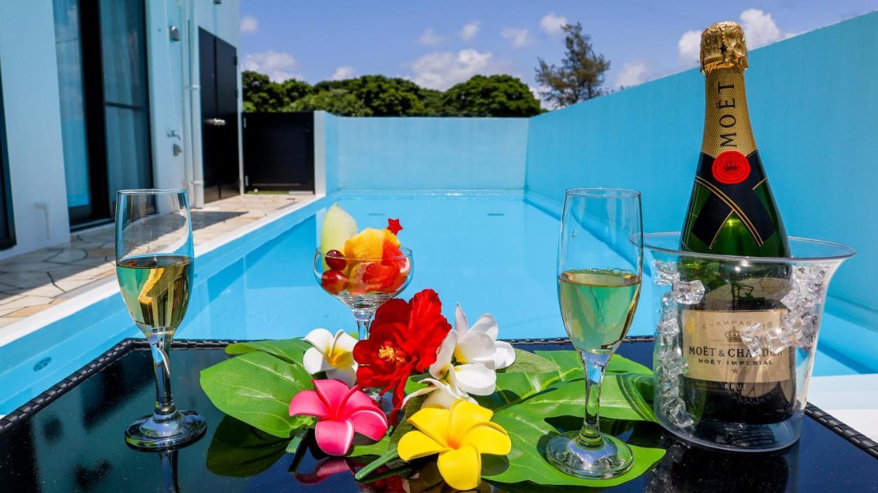 Private Pool Villa Motobu Eksteriør billede
