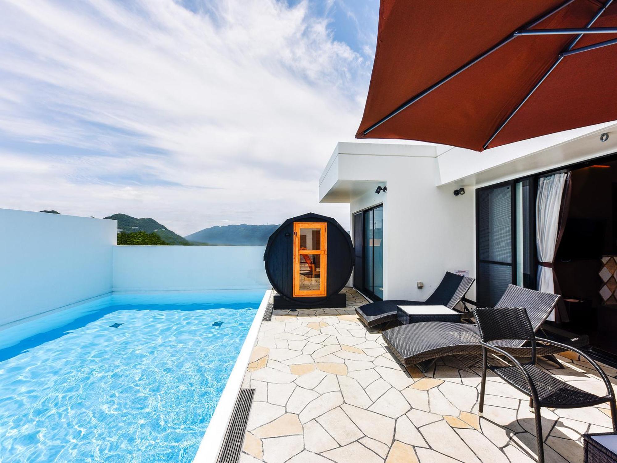 Private Pool Villa Motobu Eksteriør billede