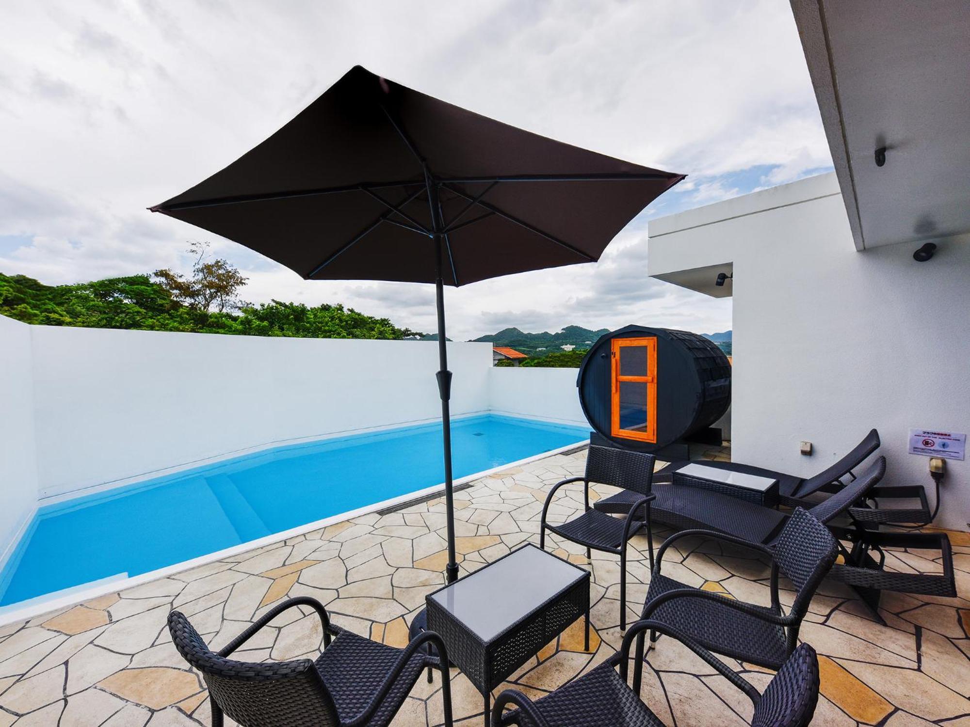Private Pool Villa Motobu Eksteriør billede