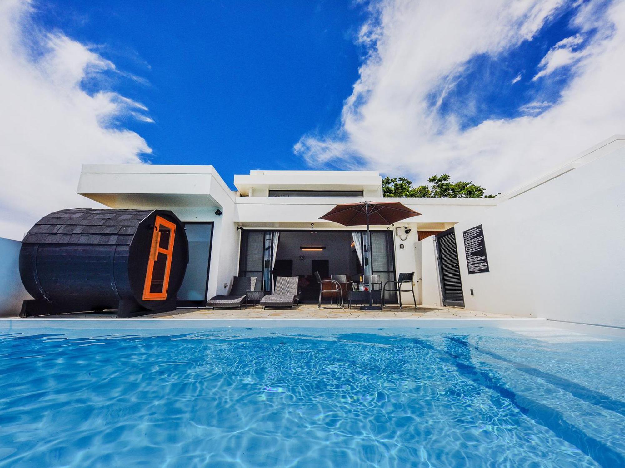 Private Pool Villa Motobu Eksteriør billede