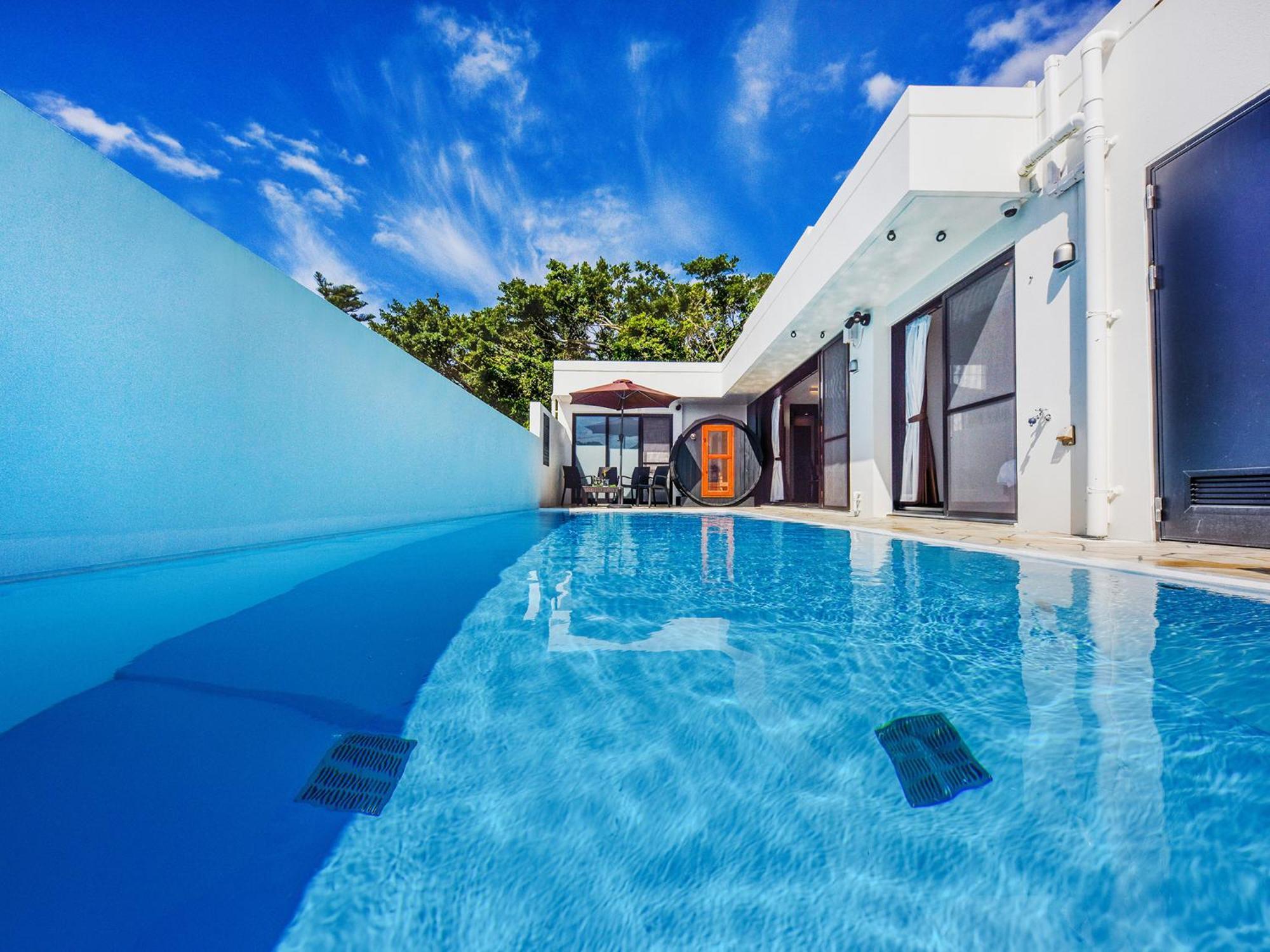 Private Pool Villa Motobu Eksteriør billede